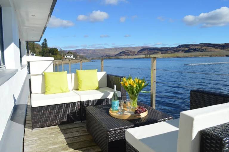 House  Tighnabruaich