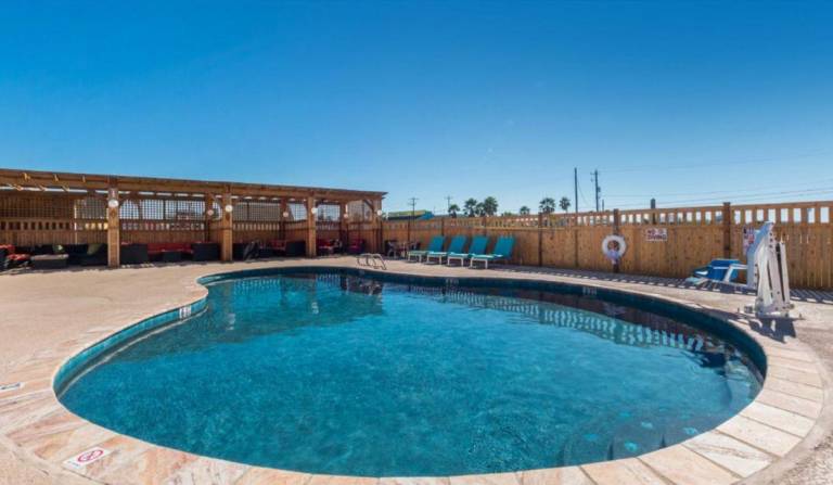 Ocean's Edge Hotel, Port Aransas, TX — photo 3