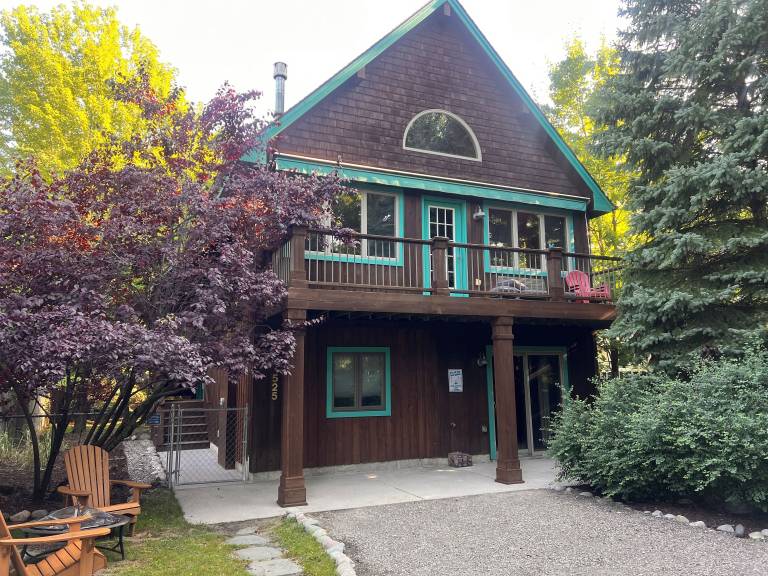 House  Leland