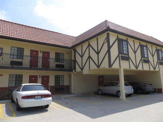 Executive Suites Inn — photo 2