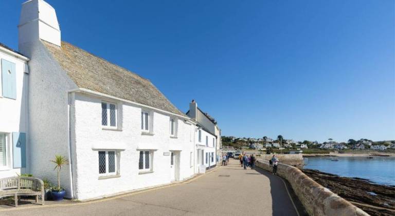 House for 8 persons in Falmouth