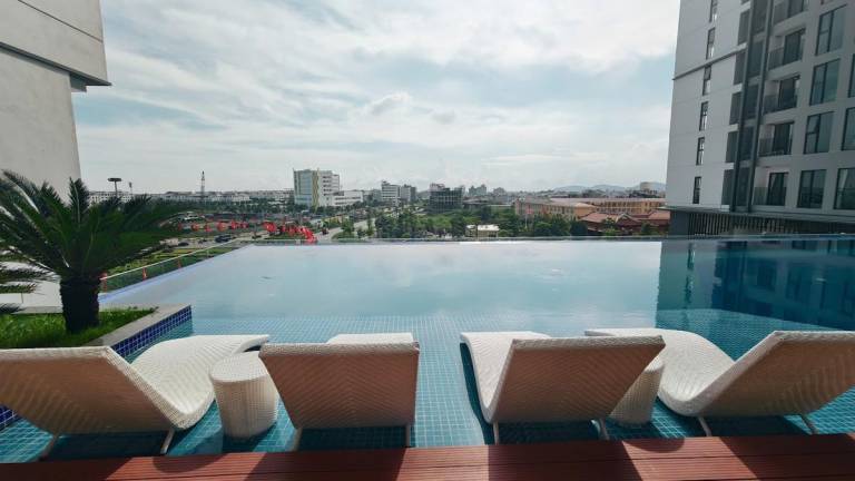 Charming house with terrace & pool | Pet-friendly — photo 3