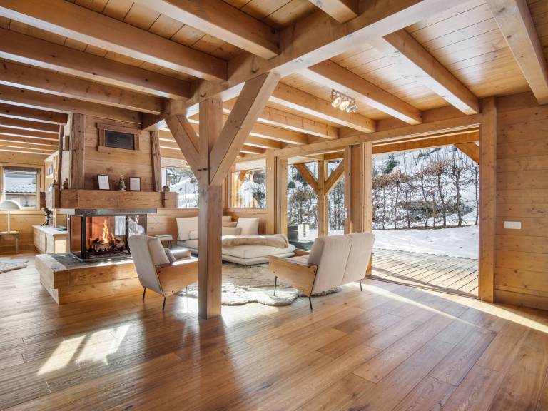 Chalet with jacuzzi in Combloux