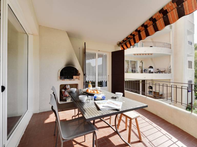 Rental apartment with patio & garden — photo 4