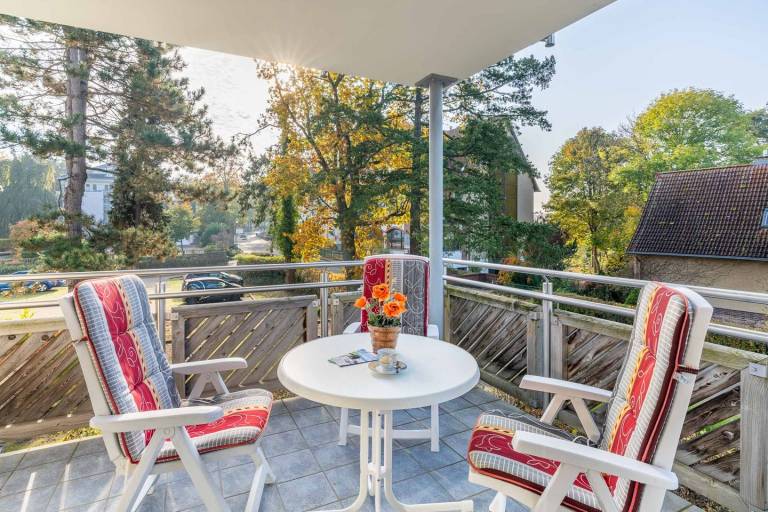 Villa Meeresrauschen 10 - komfortables Domizil mit Balkon — photo 3