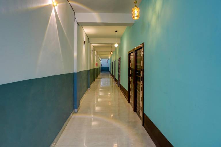 Hotel O Shiv Residency