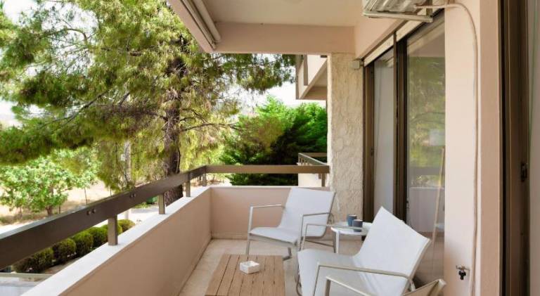 Sea Whisper Beach - Kavouri - Ious 15 by K&M in Vari-Voula-Vouliagmeni