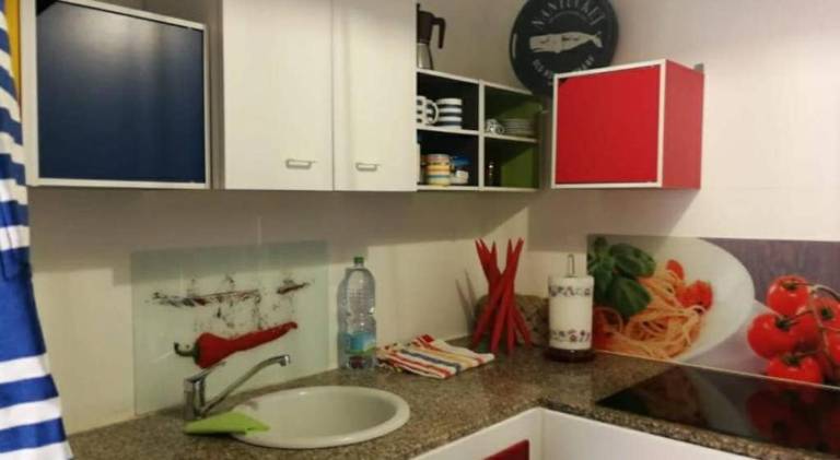 Rental apartment with 2 rooms for 4 persons — photo 4