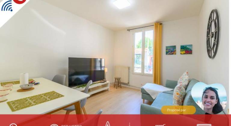 Holiday apartment with 2 rooms for 4 persons in Thiais
