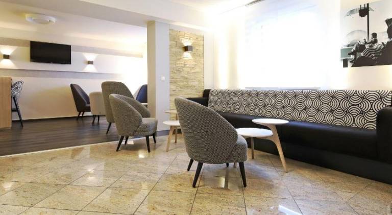 Tulip Inn Frankfurt Airport — photo 3