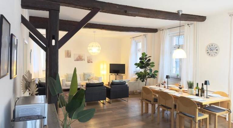 170 m&sup2; Ferienwohnung