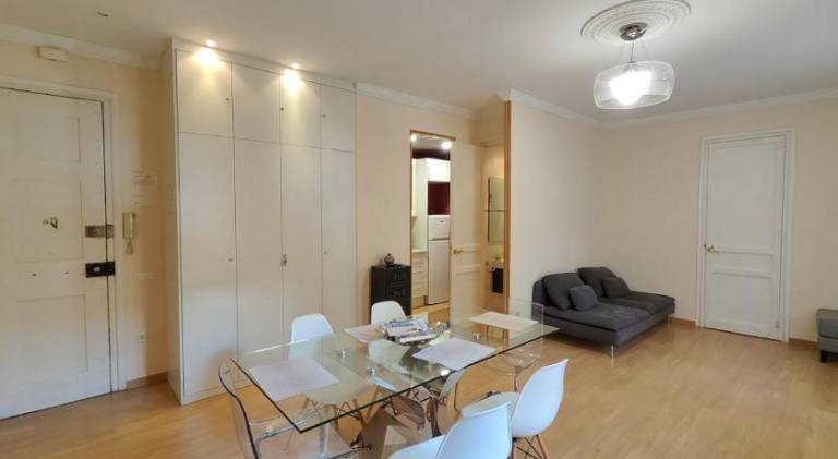 Apartment with 1 room for 4 persons — photo 4