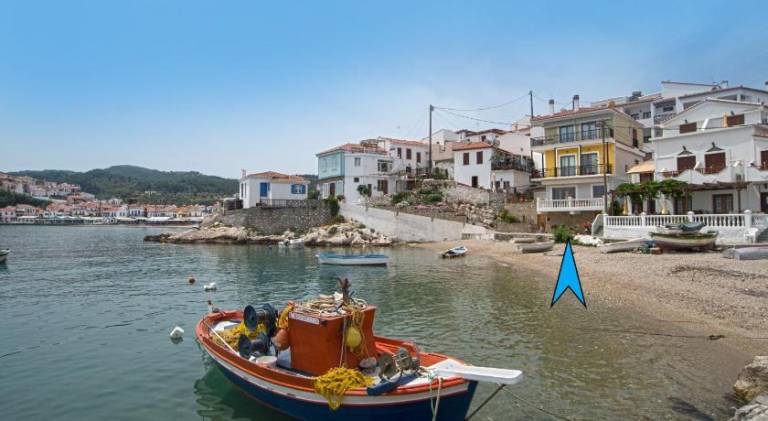 Serviced apartment with terrace in Samos