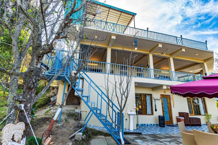 Oliver's Nest - 1BHK FF Spacious by Homeyhuts_1 in Kosiyakutoli