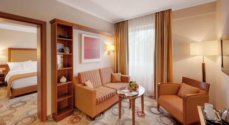 Hotel Oranien Wiesbaden — photo 2