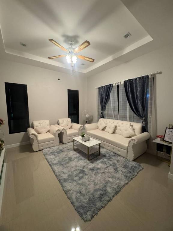 Bungalow with terrace — photo 2