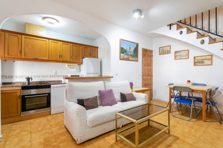 Holiday Home 'Playa Arenales Del Sol' with Sea View, Wi-Fi and Air Conditioning — photo 5