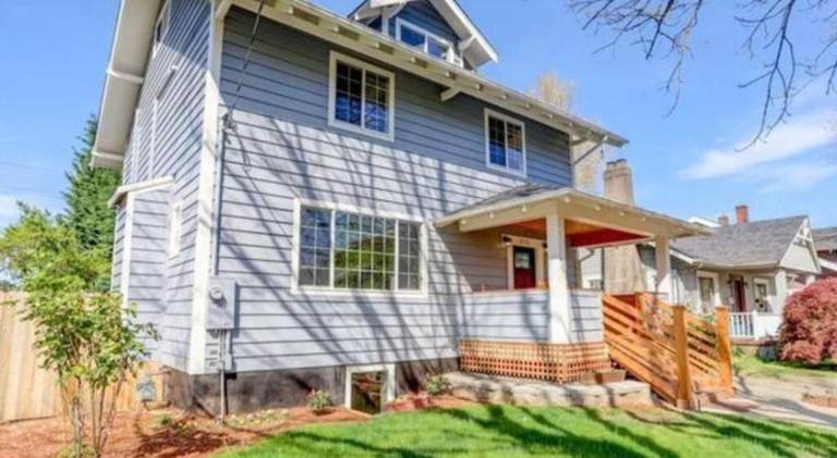 Vacation home with patio, barbecue & garden | Suitable for remote work in Portland, OR