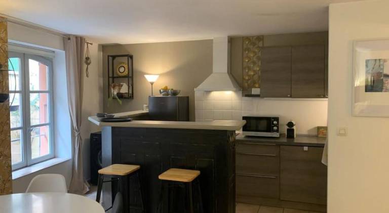 Rental apartment with 2 rooms for 4 persons — photo 3