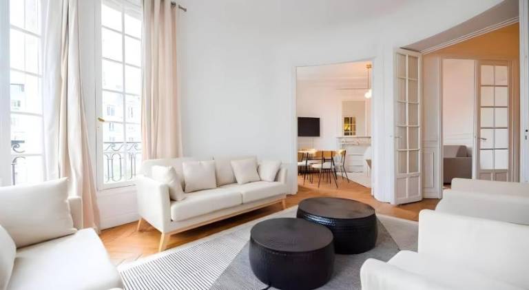 Holiday apartment | Close to Eiffel Tower in Issy-les-Moulineaux