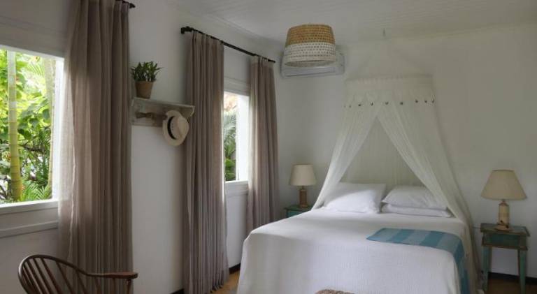 Villa with yard & pool | Close to the beach | Pets are welcome — photo 2