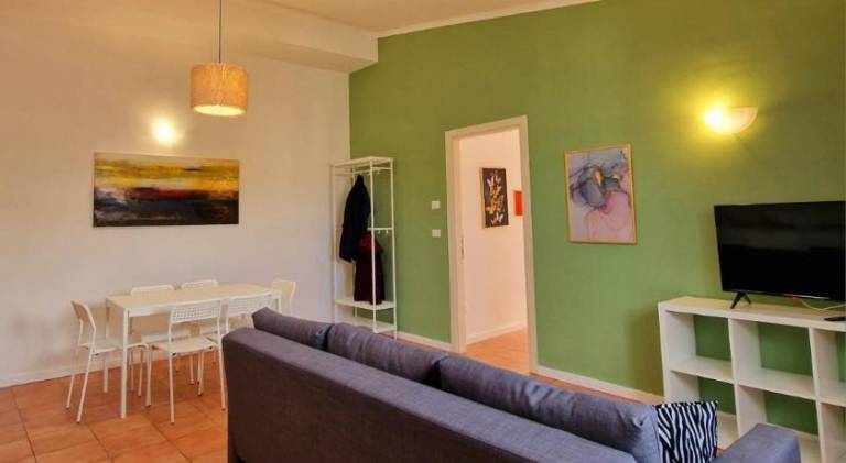 Apartment with terrace — photo 3