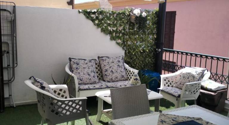 Vacation home with pool — photo 4