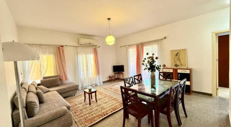 Nice apartment with hot tub & pool | Next to the beach | Dogs allowed in Hurghada
