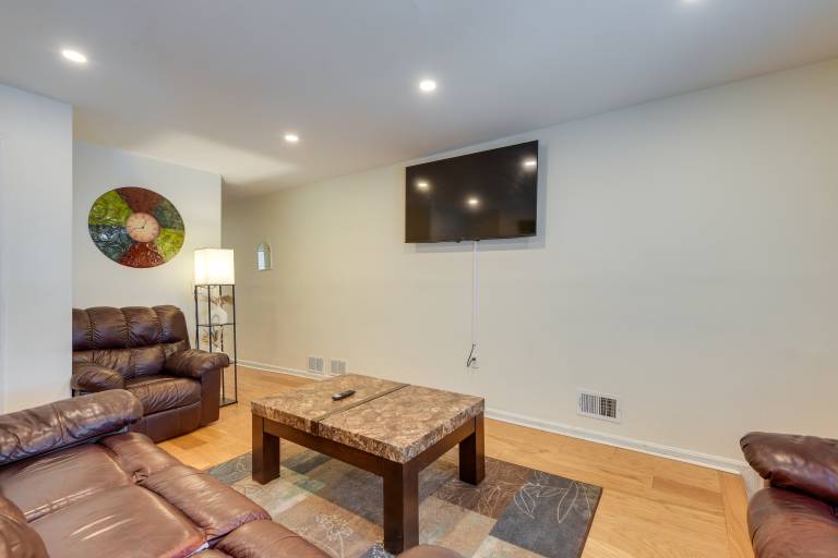 Baltimore Townhome Near Oriole Park w/ A/C! — photo 5