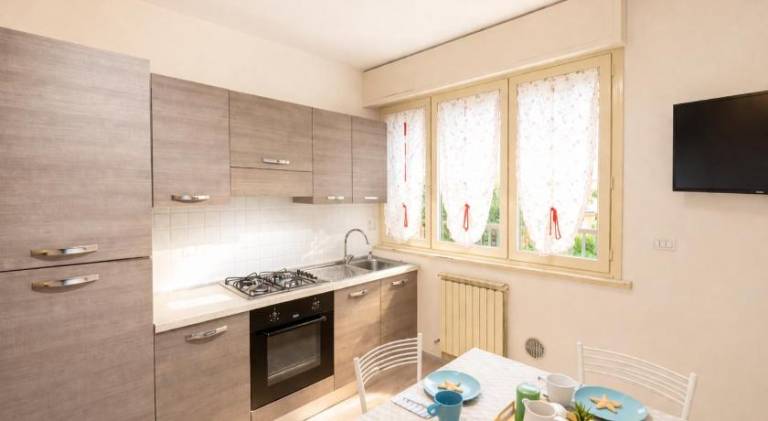 Apartment with 1 room for 4 persons in Silvi