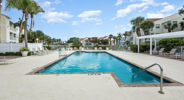 Holiday apartment with pool | Dogs allowed — photo 3