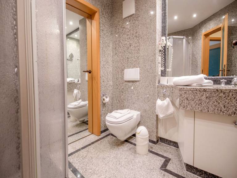 Komfort Ferienwohnung mit 1 Schlafzimmer und Balkon im Obergeschoss — photo 4