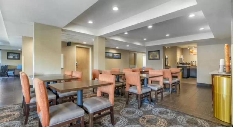 Comfort Inn Troutdale-Portland East — photo 4