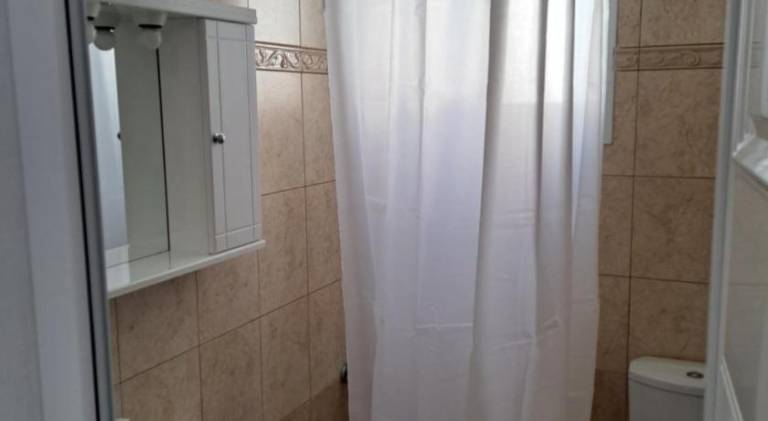 Apartment with sea view and balcony 60m from beach — photo 2