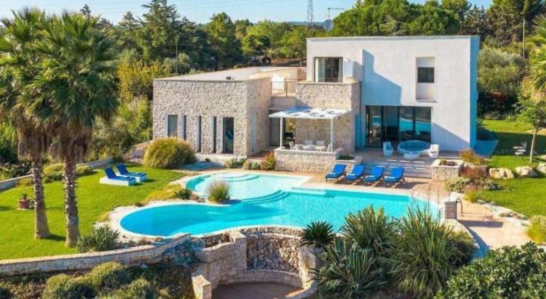 Villa with pool in Polignano a Mare
