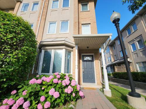 Scarborough Townhouse