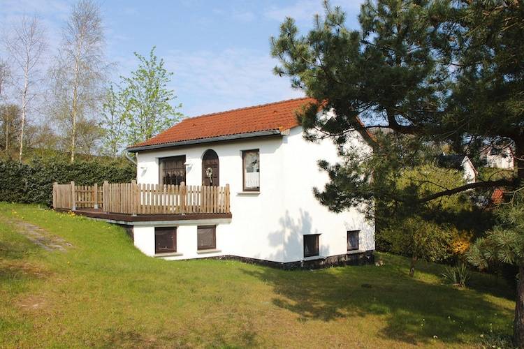 House with barbecue, patio & garden — photo 2