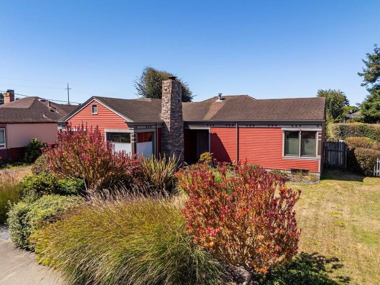 House  Eureka