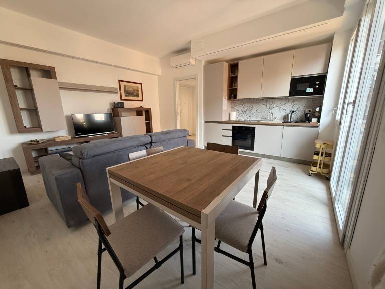 Fully equipped pleasant rental apartment | City view | Suitable for remote work | Pets are welcome — photo 2