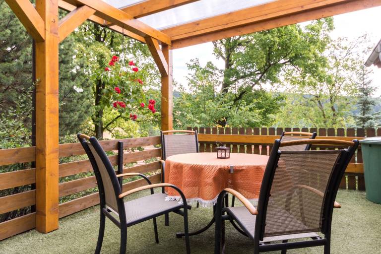 Family-oriented pleasant house with terrace & barbeque | Pets are welcome — photo 3