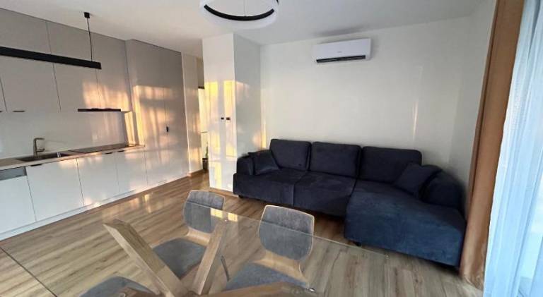 Apartment with 1 room for 4 persons — photo 2