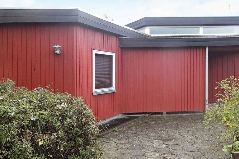 House with patio, sauna & yard — photo 5