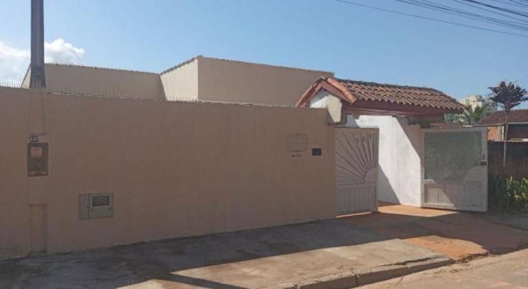 Spacious vacation home | Next to the beach | Pet-friendly in Caraguatatuba