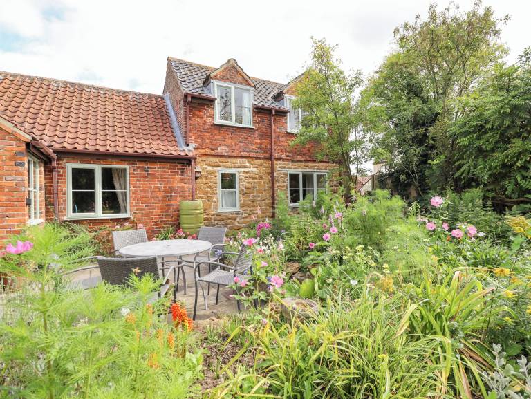 House  Normanton