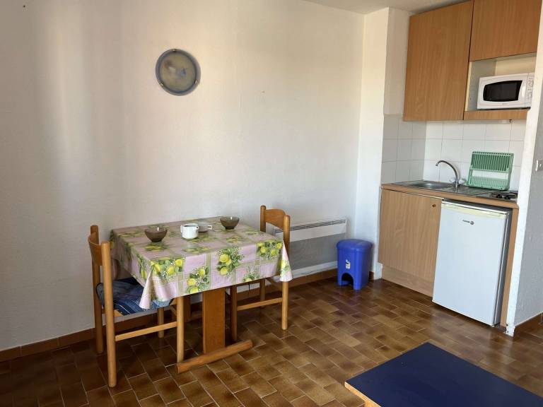 Lovely studio with pool | Close to the beach | Pets are welcome — photo 3