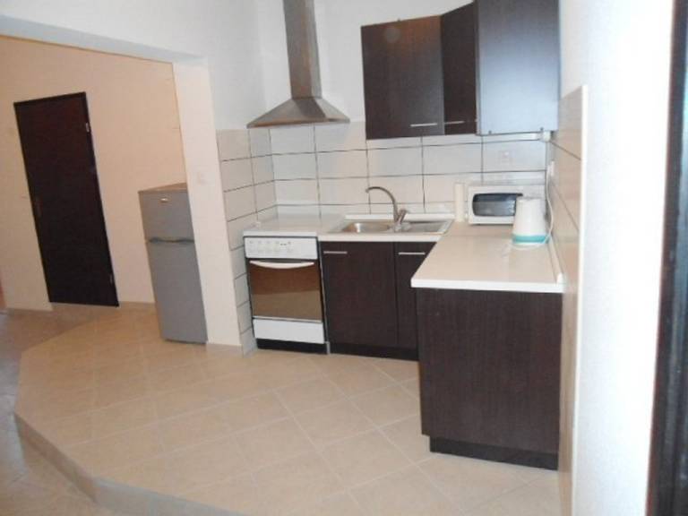 Rental apartment with terrace, garden & barbecue — photo 5