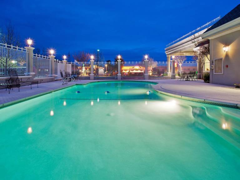 Holiday Inn Redding By IHG — photo 2