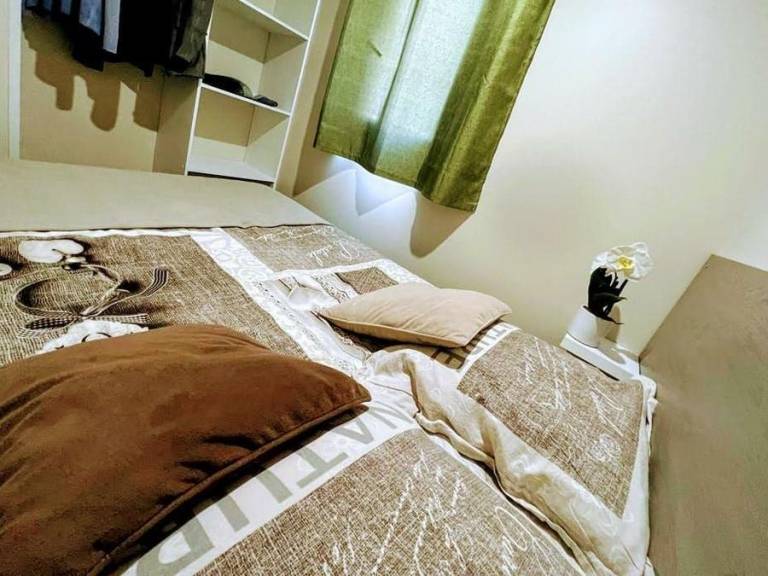 Children-friendly mobile home with terrace & pool | Dogs allowed — photo 5