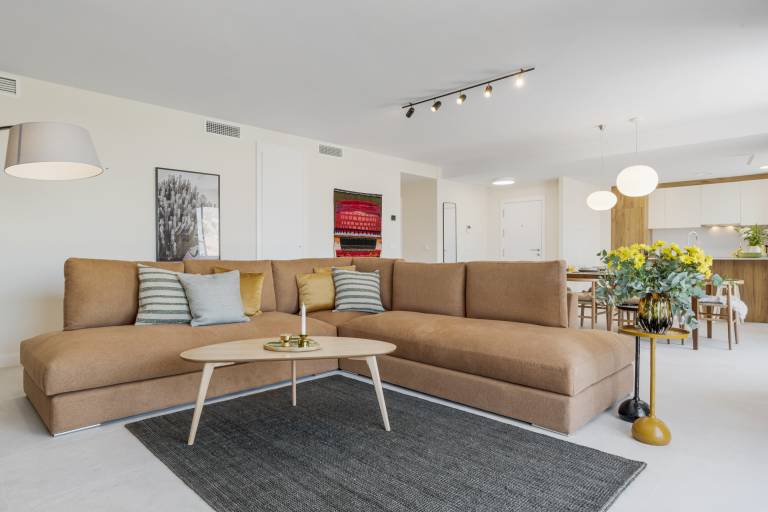 Apartment with patio, pool & garden — photo 4