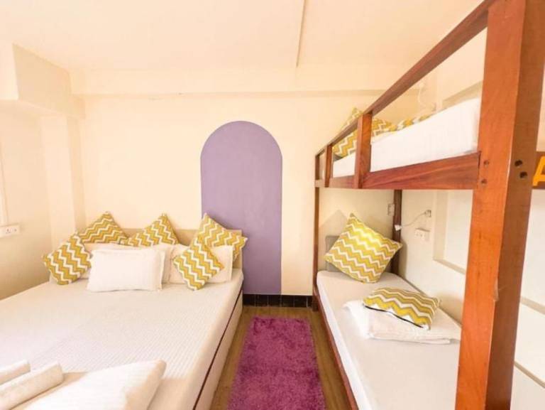 Hostel Navpada